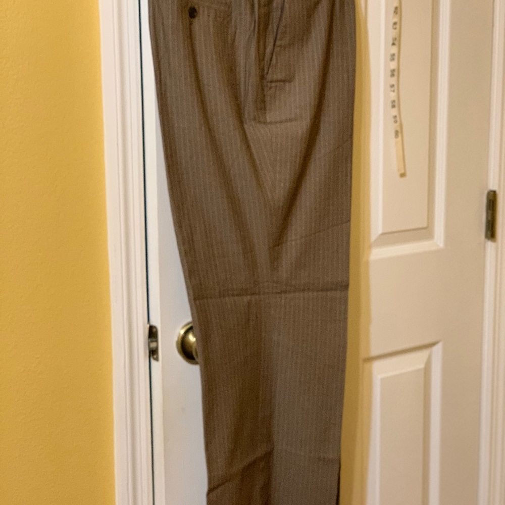 Ann Taylor Loft strips pant